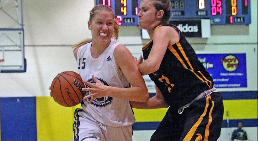 WBB | Voyageurs Fall in Final Game of the Season