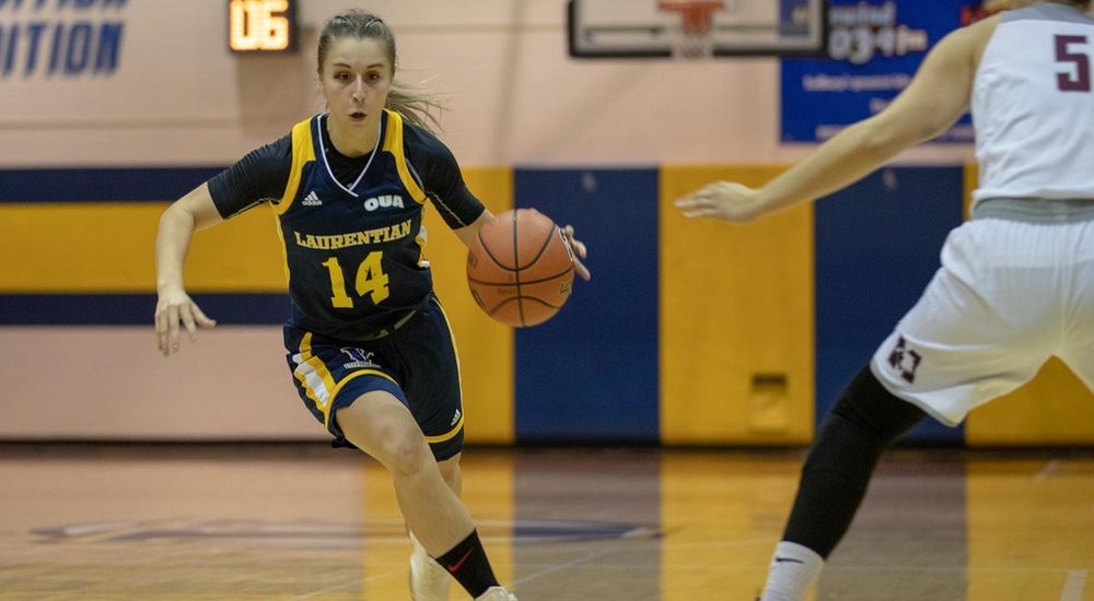 WBB | Voyageurs Lose Close Game Against Gee-Gees