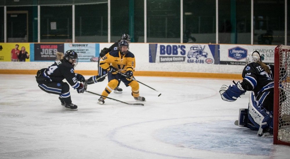 WHKY | Voyageurs Corral Mustangs