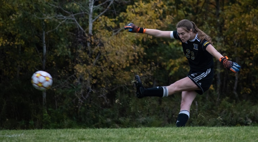 WSOC | Jones Stands Tall, Voyageurs Blanked 1-0 by Ravens